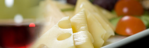 Red and Bleu: Quick Tips for Wine & Cheese Pairing