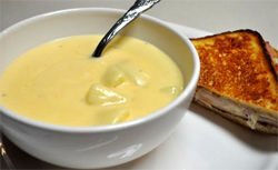 Cheesy Potato Soup