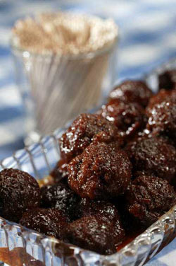 Sweet-Hot Cocktail Meatballs