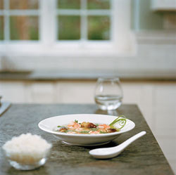 Image of Shrimp And Lemongrass Soup (Tom Yum Goong), Viking