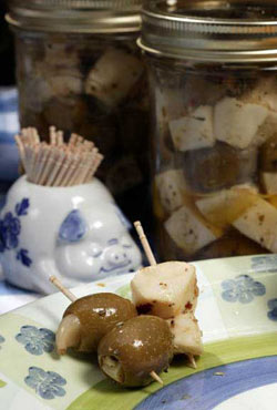 Marinated Olives and Cheese 
