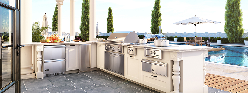 Viking range - Traditional - kitchen - RW Anderson Homes